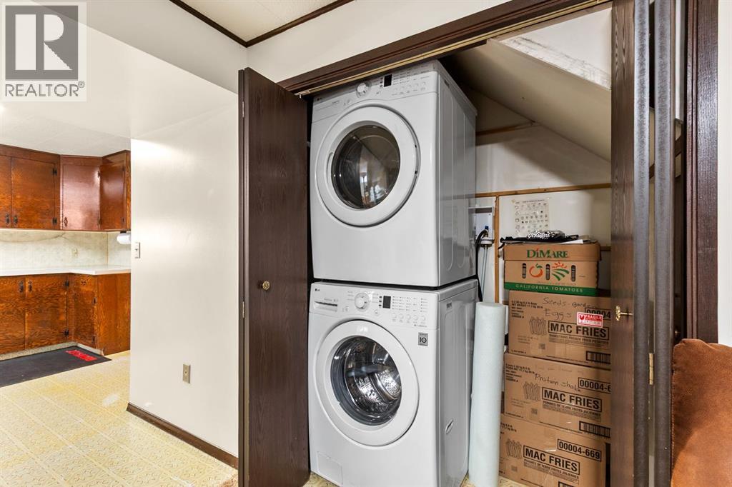 4613 48 Avenue, Olds, Alberta  T4H 1C8 - Photo 33 - A2289366