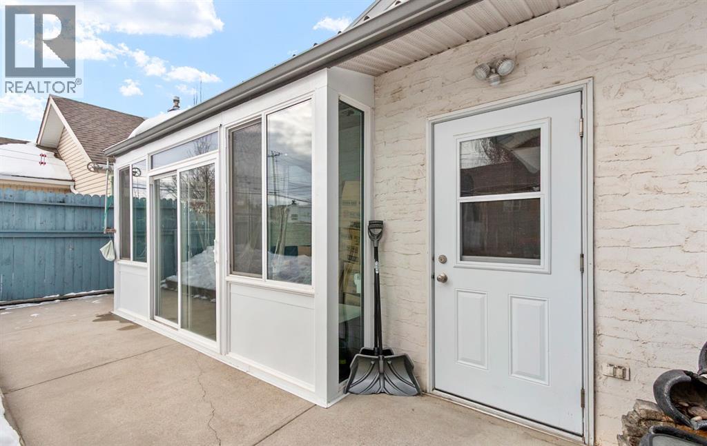 4613 48 Avenue, Olds, Alberta  T4H 1C8 - Photo 40 - A2289366