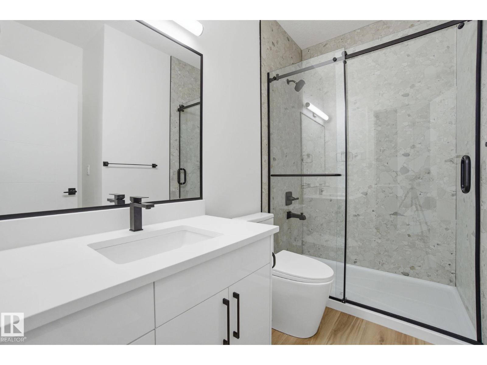 7603 92 Av Nw, Edmonton, Alberta  T6C 1R3 - Photo 11 - E4477433