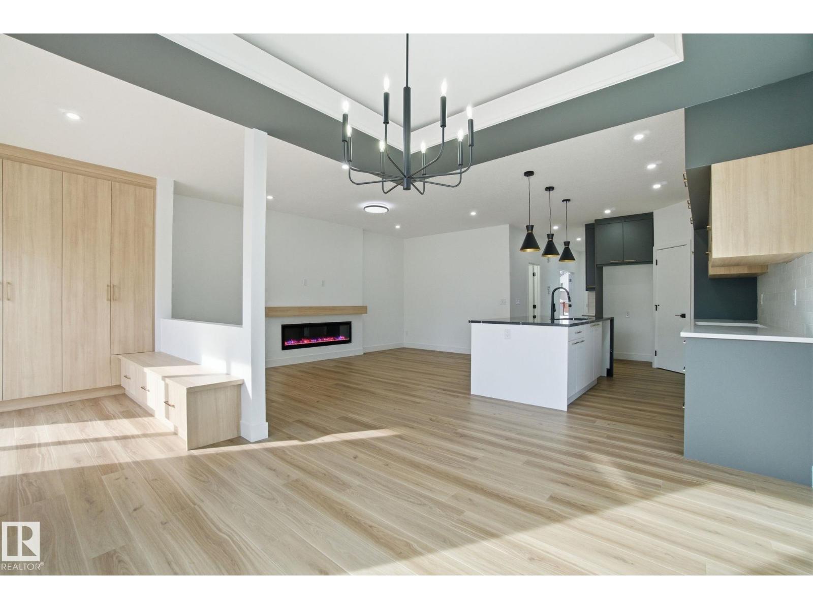 7603 92 Av Nw, Edmonton, Alberta  T6C 1R3 - Photo 23 - E4477433