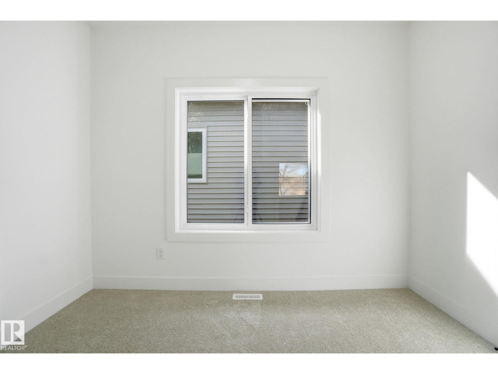 7603 92 Av Nw, Edmonton, Alberta  T6C 1R3 - Photo 36 - E4477433