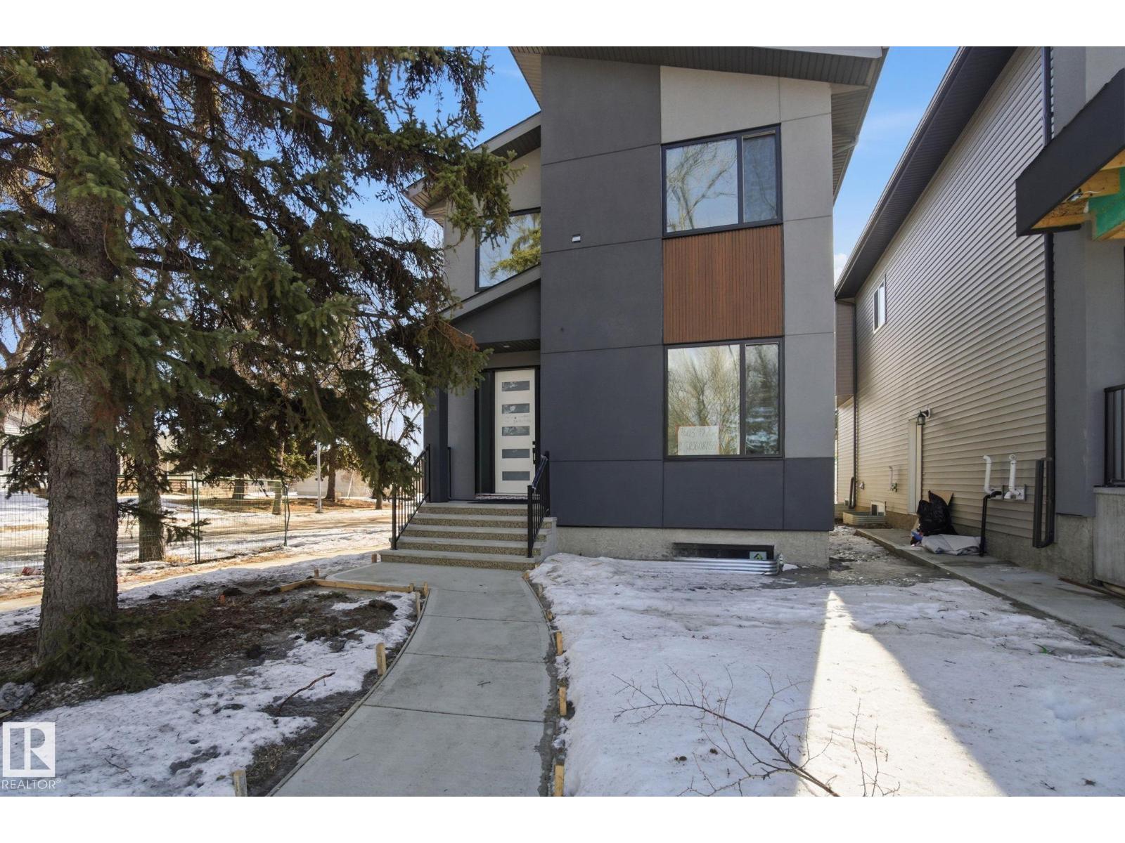 7603 92 Av Nw, Edmonton, Alberta  T6C 1R3 - Photo 1 - E4477433