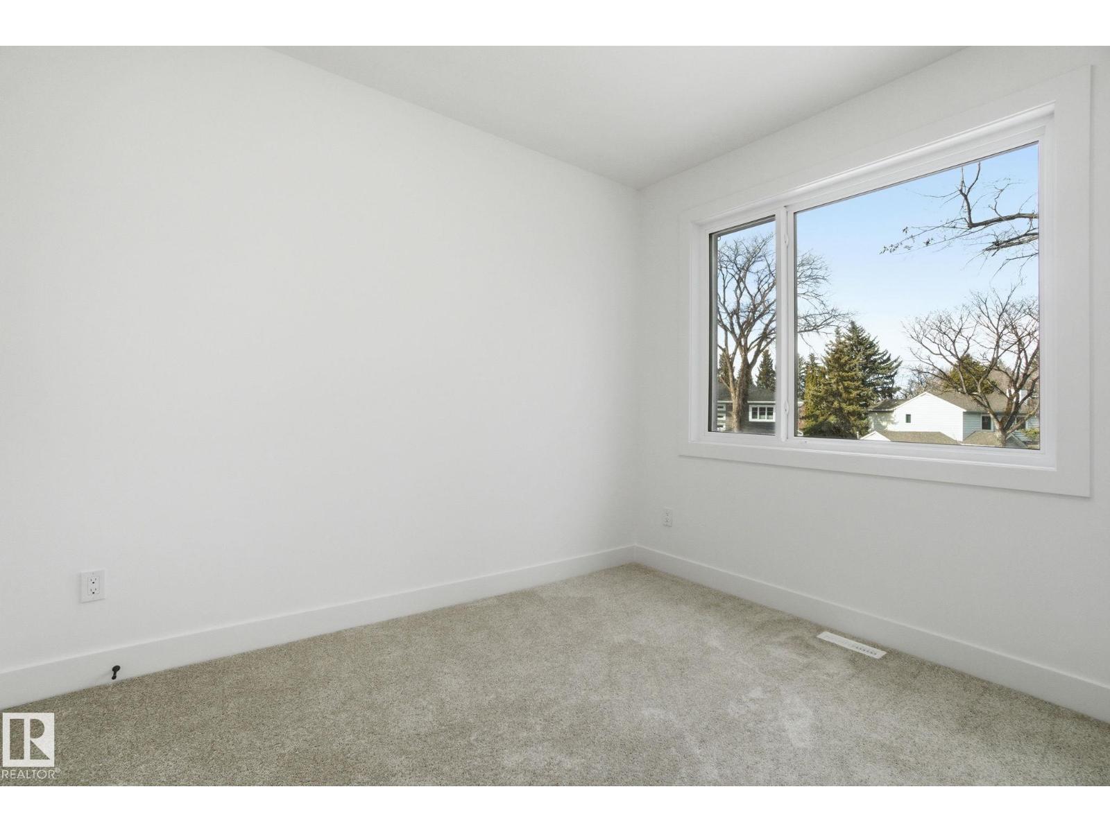 7603 92 Av Nw, Edmonton, Alberta  T6C 1R3 - Photo 31 - E4477433