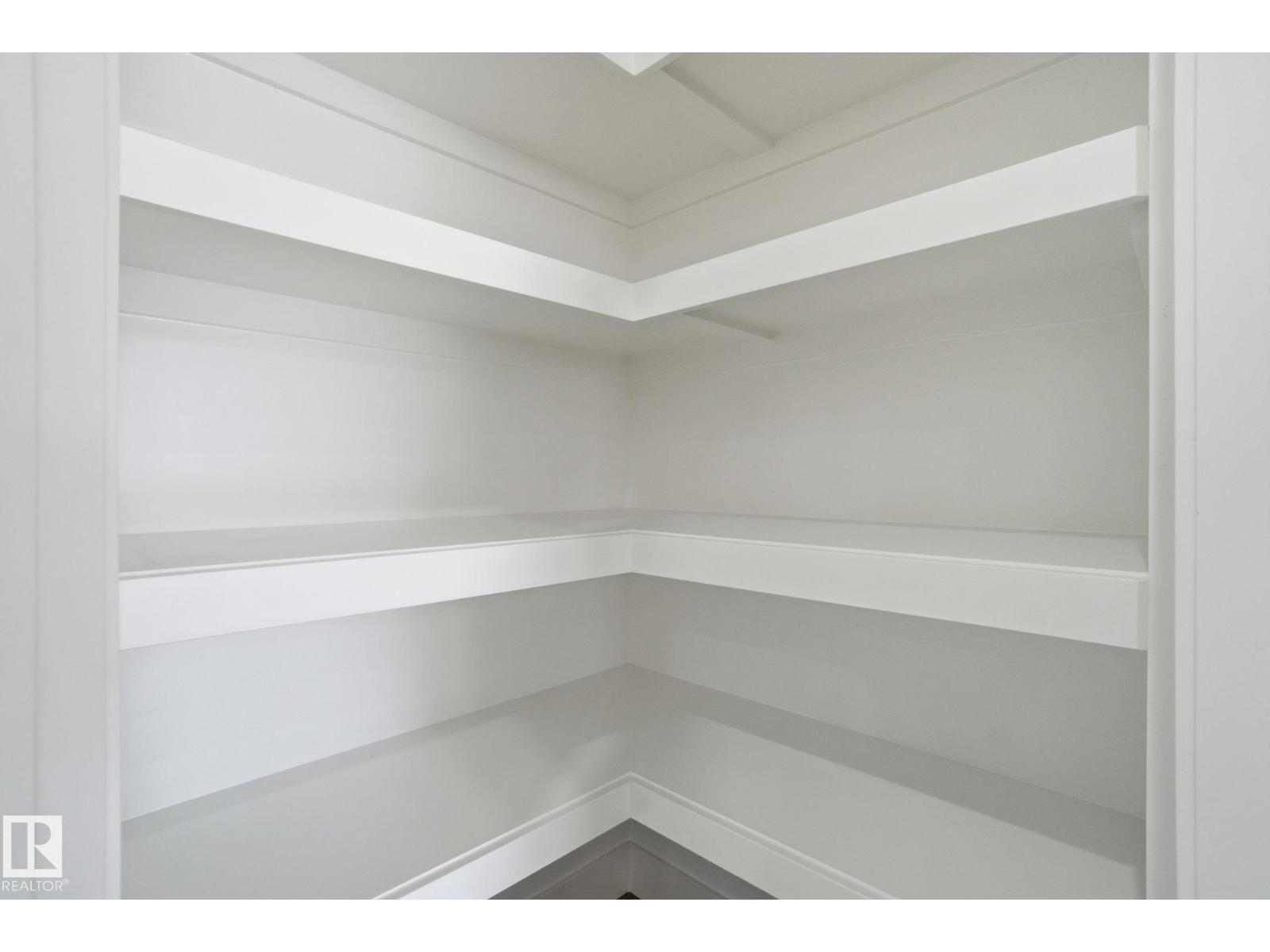 7603 92 Av Nw, Edmonton, Alberta  T6C 1R3 - Photo 16 - E4477433