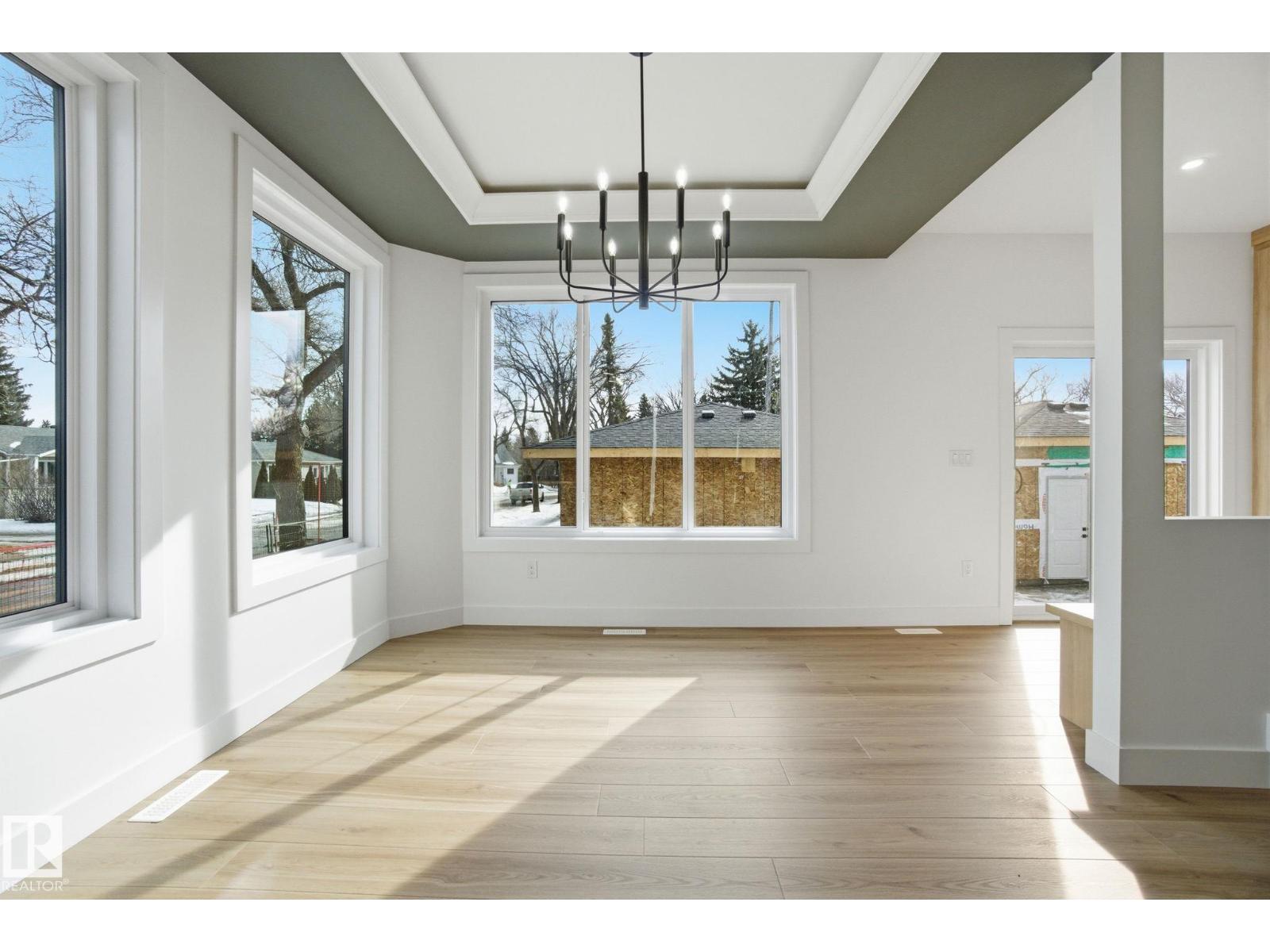 7603 92 Av Nw, Edmonton, Alberta  T6C 1R3 - Photo 22 - E4477433