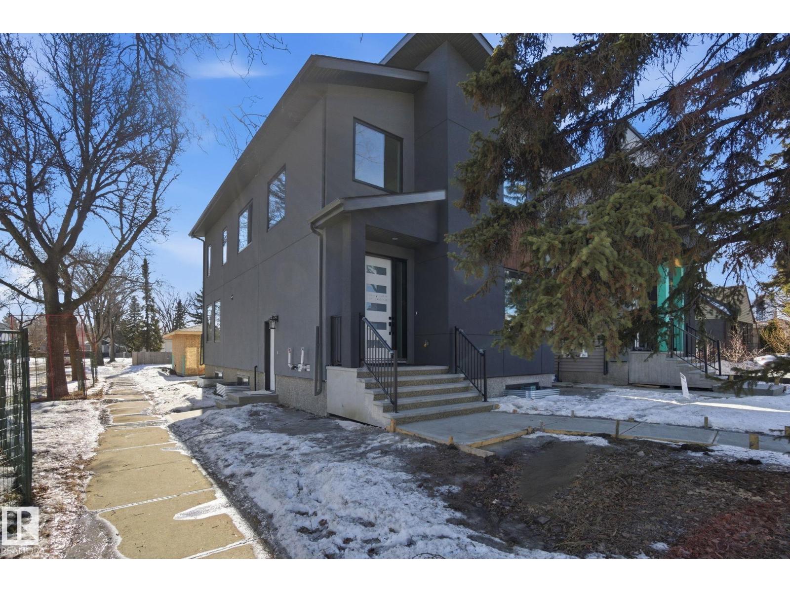 7603 92 Av Nw, Edmonton, Alberta  T6C 1R3 - Photo 2 - E4477433