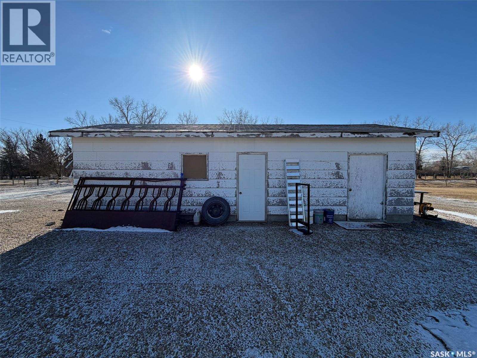 Chimney Coulee Road, Eastend, Saskatchewan  S0N 0T0 - Photo 5 - SK030428