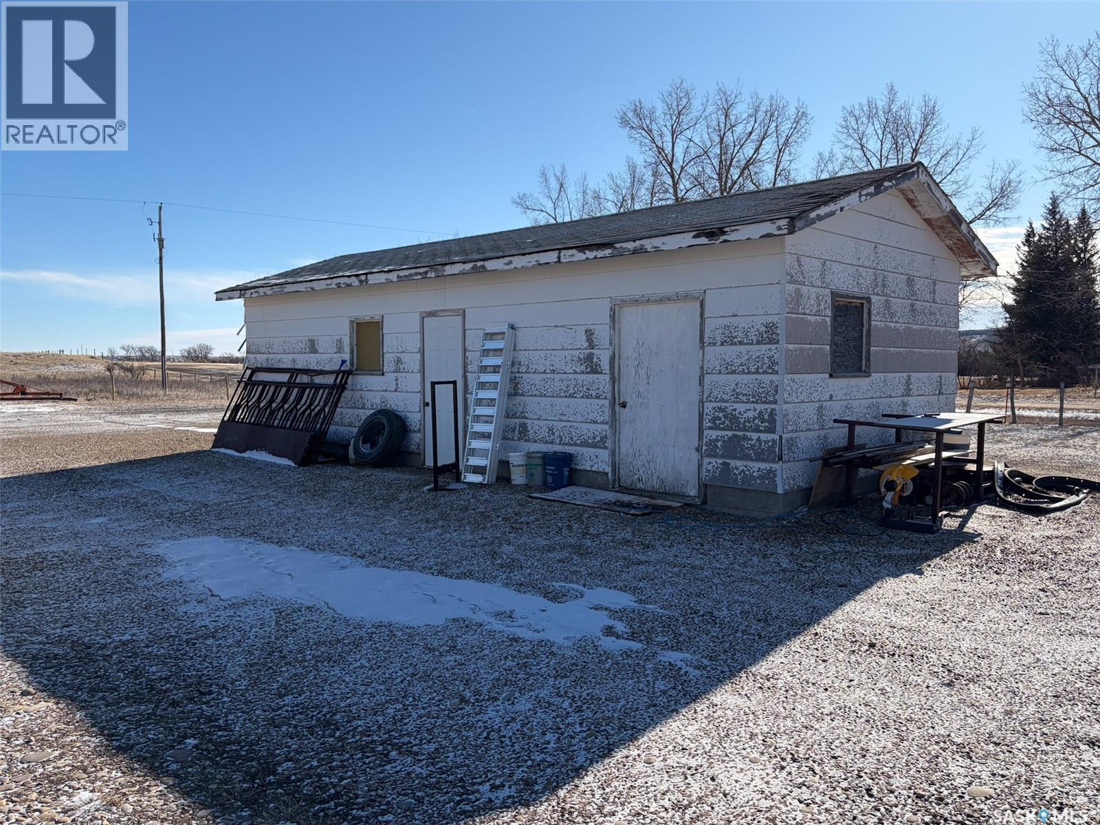 Chimney Coulee Road, Eastend, Saskatchewan  S0N 0T0 - Photo 6 - SK030428