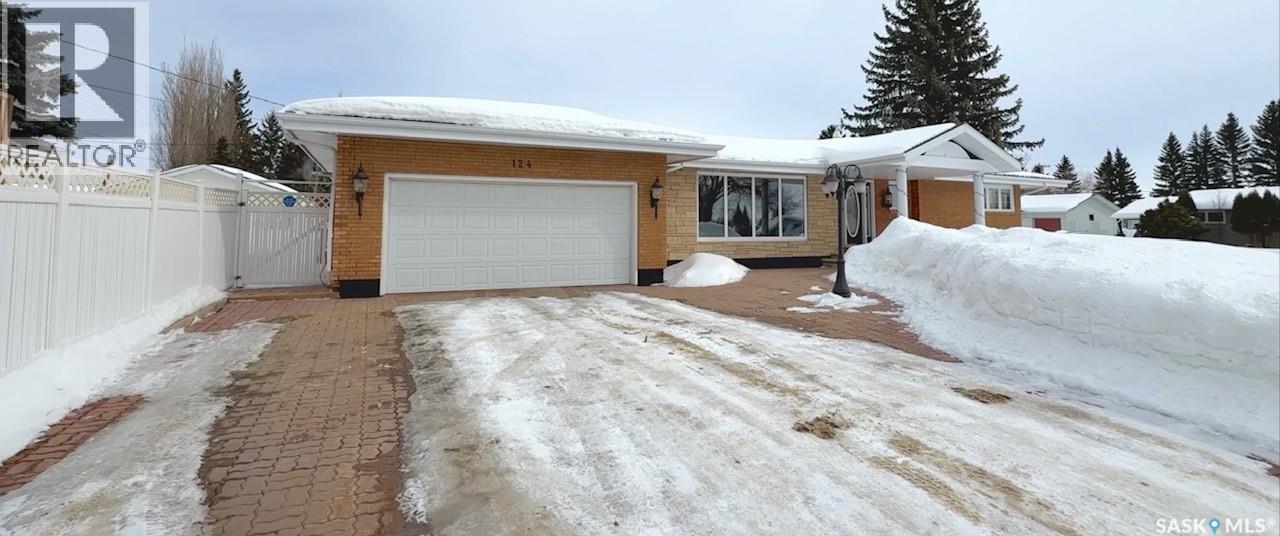 124 Dixon AVENUE, Kamsack, Saskatchewan