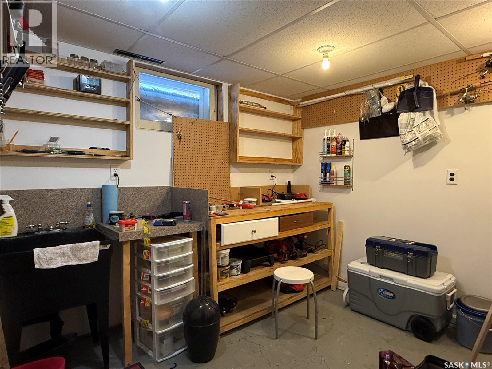 375 9th Avenue W, Melville, Saskatchewan  S0A 2P0 - Photo 33 - SK030404