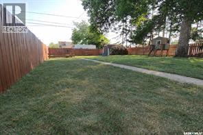375 9th Avenue W, Melville, Saskatchewan  S0A 2P0 - Photo 38 - SK030404