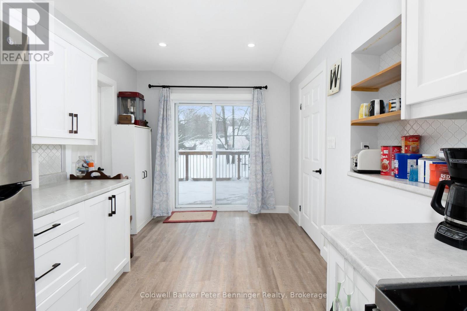 523 Mill Street, West Grey, Ontario  N0G 2M0 - Photo 17 - X12645880