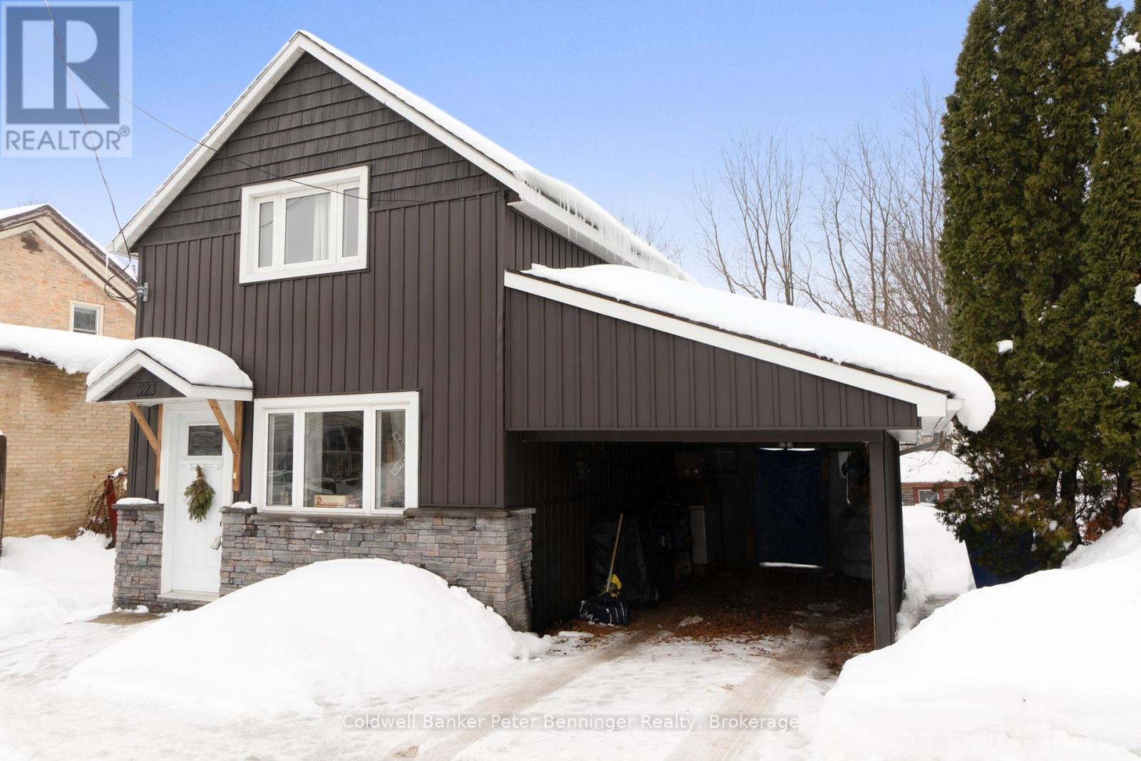 523 Mill Street, West Grey, Ontario  N0G 2M0 - Photo 2 - X12645880