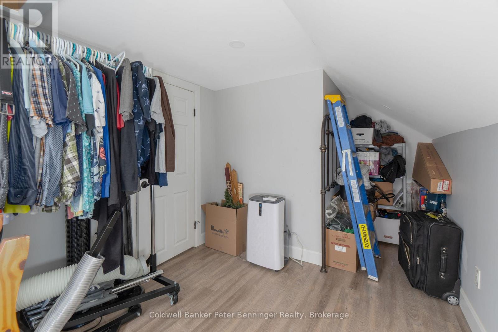 523 Mill Street, West Grey, Ontario  N0G 2M0 - Photo 31 - X12645880