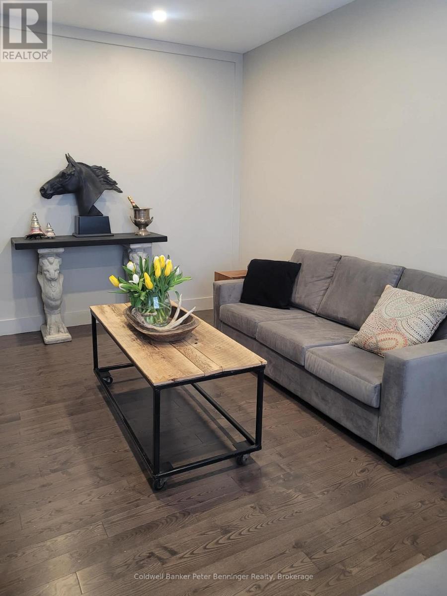 521 Mill Street, West Grey, Ontario  N0G 2M0 - Photo 8 - X12864336