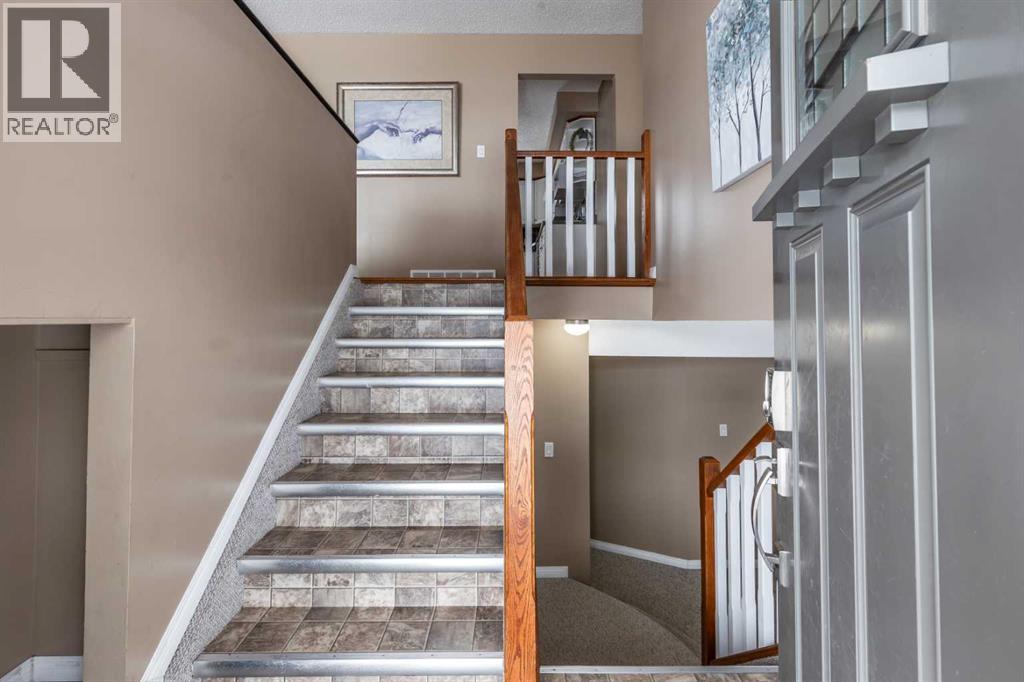 2385 12 Avenue Se, Medicine Hat, Alberta  T1B 1Y8 - Photo 6 - A2292883