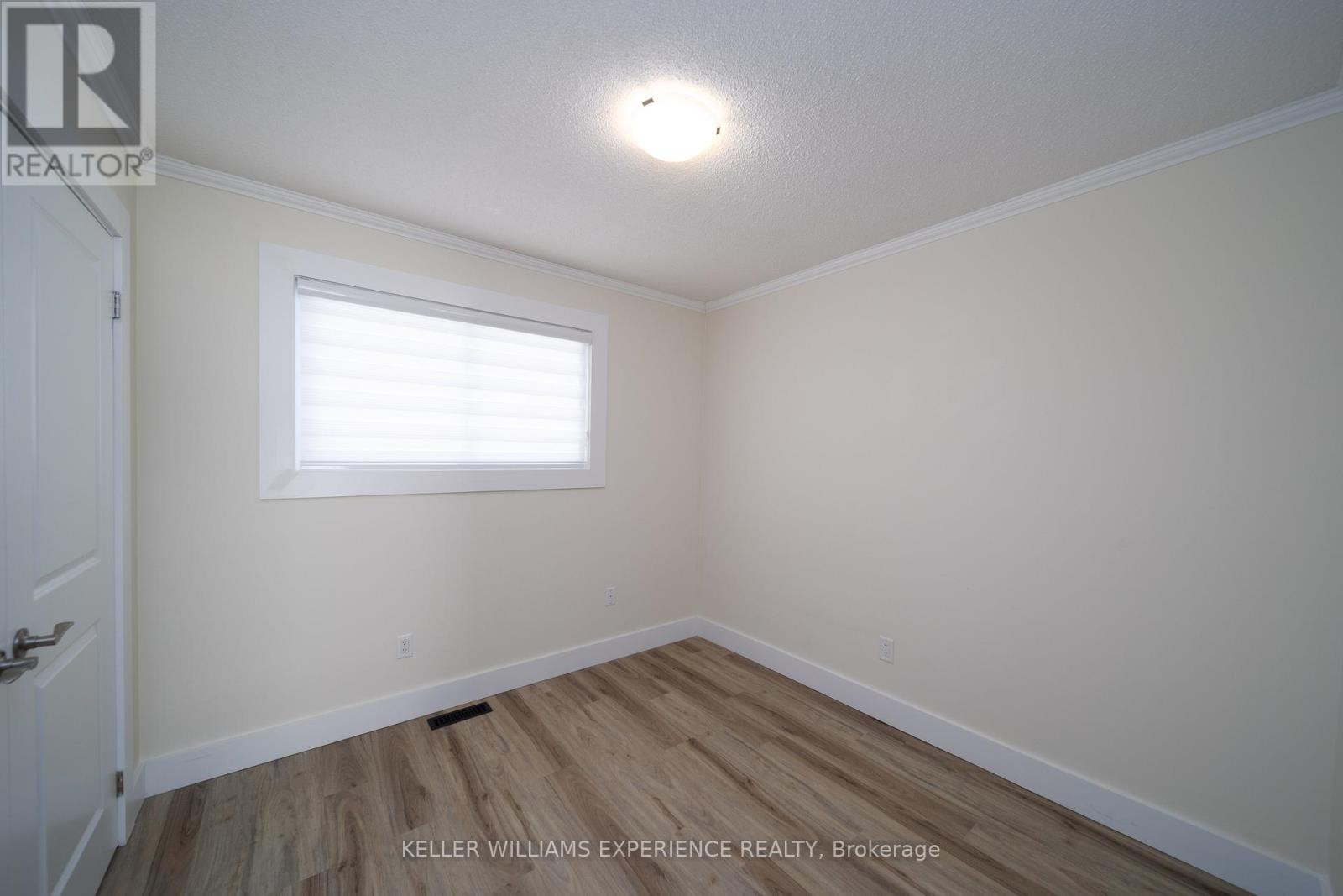 98 Cundles Road E, Barrie, Ontario  L4M 2Z9 - Photo 18 - S12873102