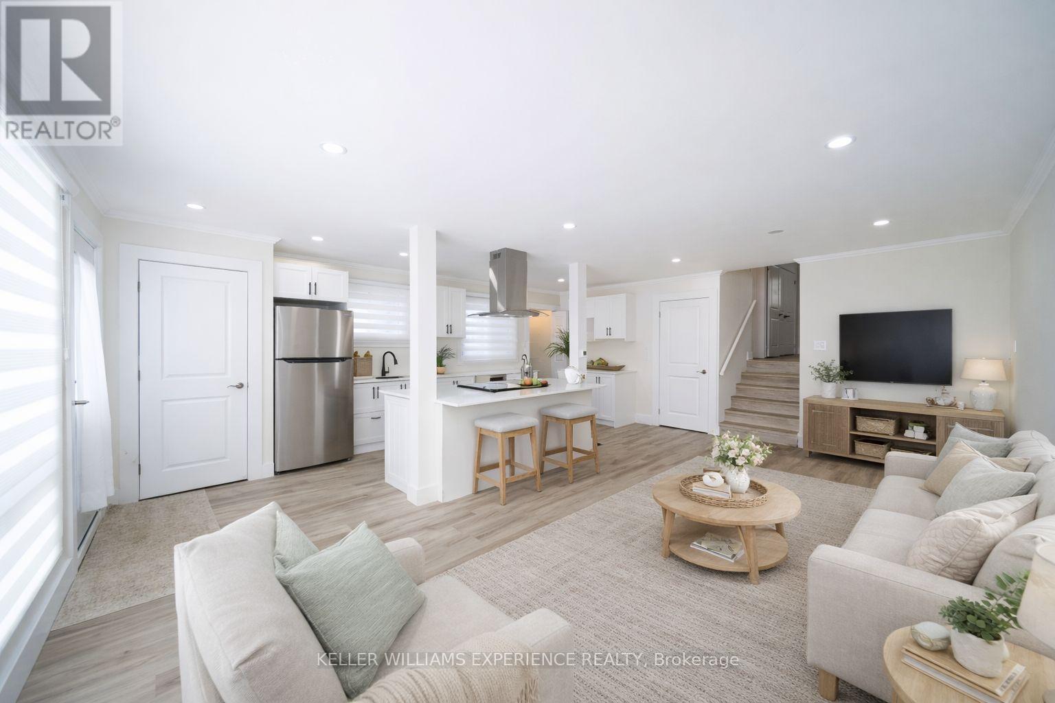 98 Cundles Road E, Barrie, Ontario  L4M 2Z9 - Photo 7 - S12873102