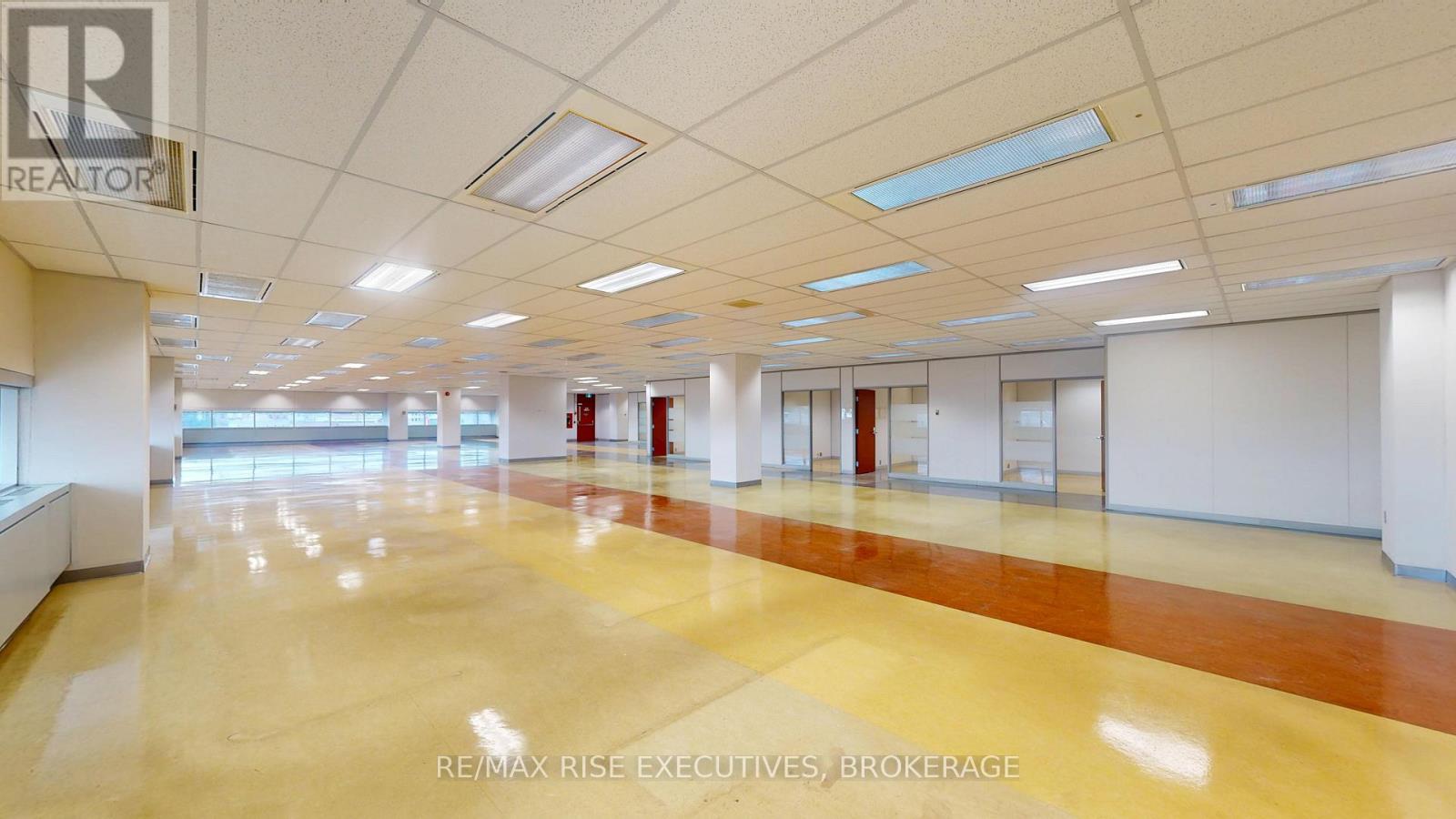 501 - 49 Place D' Armes, Kingston (East Of Sir John A. Blvd), Ontario  K7K 6E1 - Photo 13 - X12823356