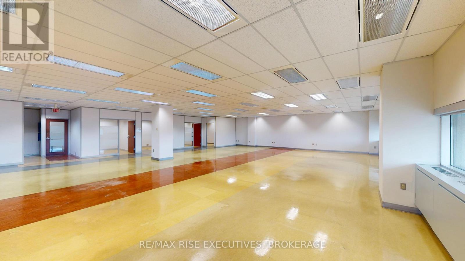 505 - 49 Place D' Armes, Kingston (East Of Sir John A. Blvd), Ontario  K7K 6E1 - Photo 14 - X12823404