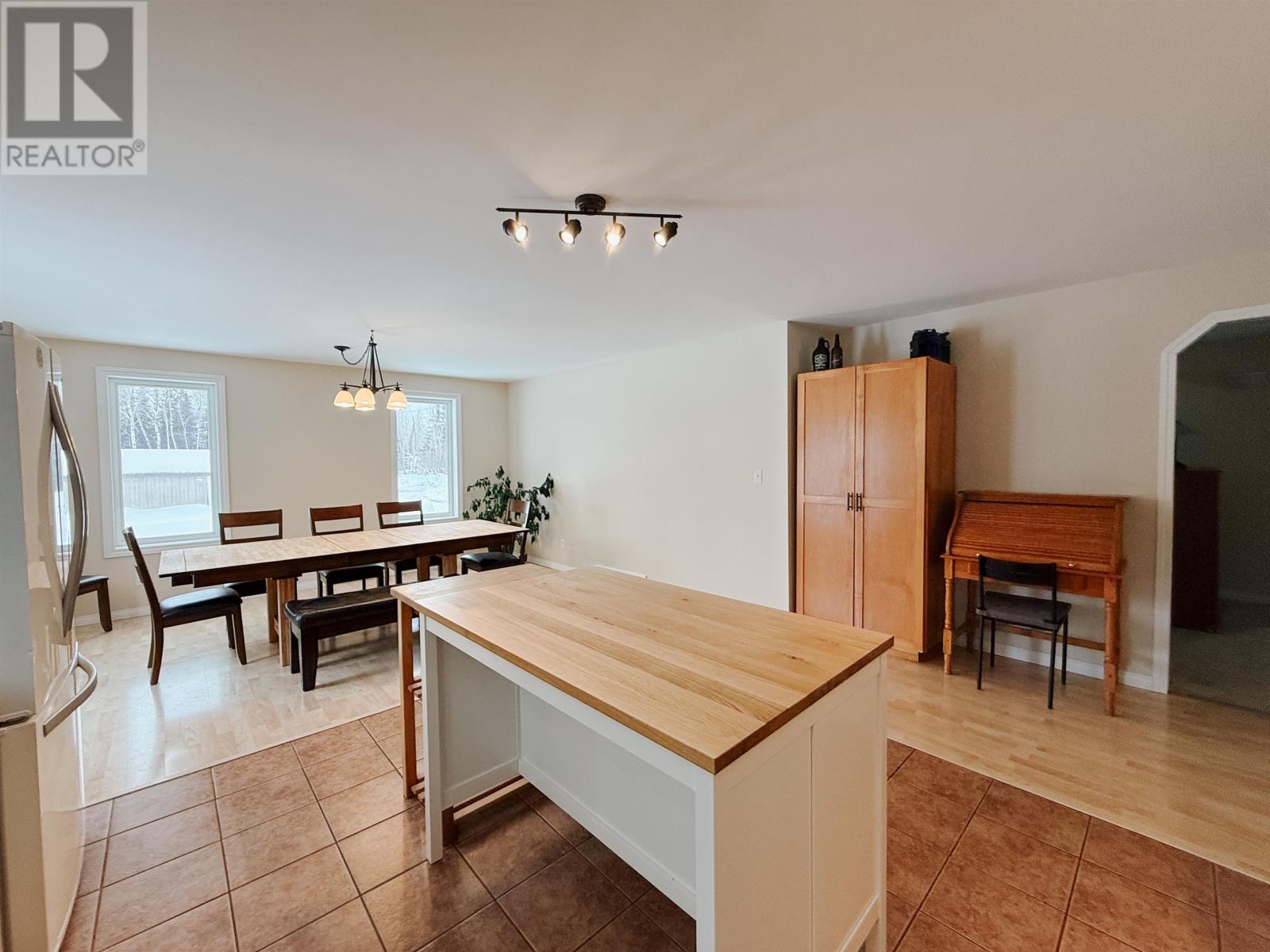 2742 Hwy 17 East, Kenora, Ontario  P9M 3W8 - Photo 8 - TB2600211