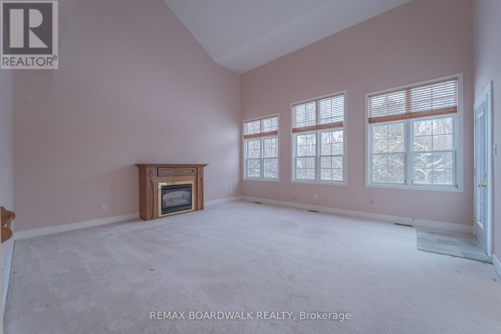 57 Mattawa Crescent, Ottawa, Ontario  K2M 2E8 - Photo 18 - X12881888