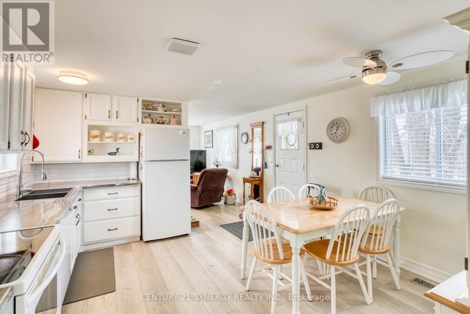 204 Hillview Road, Drummond/north Elmsley, Ontario K7H 3C8 - Photo 5 - X12881906