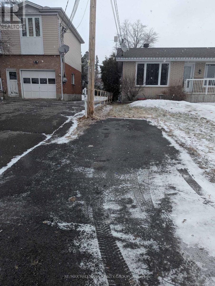 2 - 871 St Jacques Street, Clarence-Rockland, Ontario  K4K 1C1 - Photo 2 - X12881950