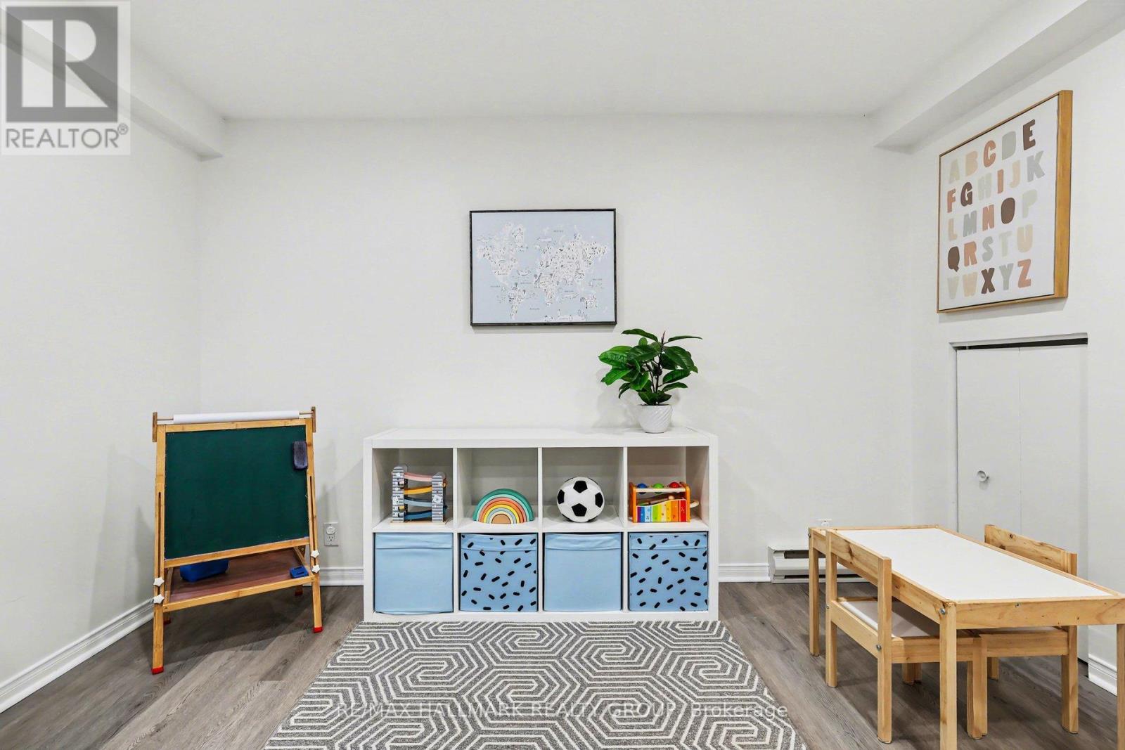 D - 77 Glen Park Drive, Ottawa, Ontario  K1B 3Z1 - Photo 27 - X12881984