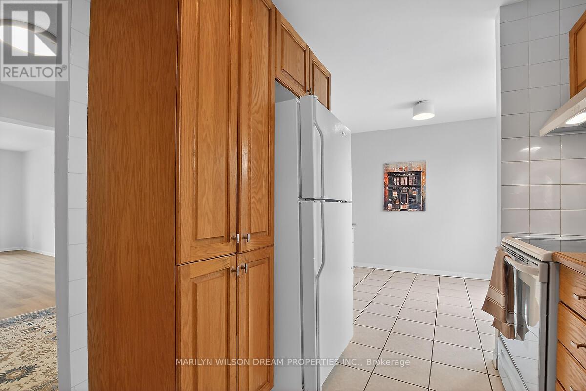 1377 Cahill Drive, Ottawa, Ontario  K1V 8V6 - Photo 10 - X12882072