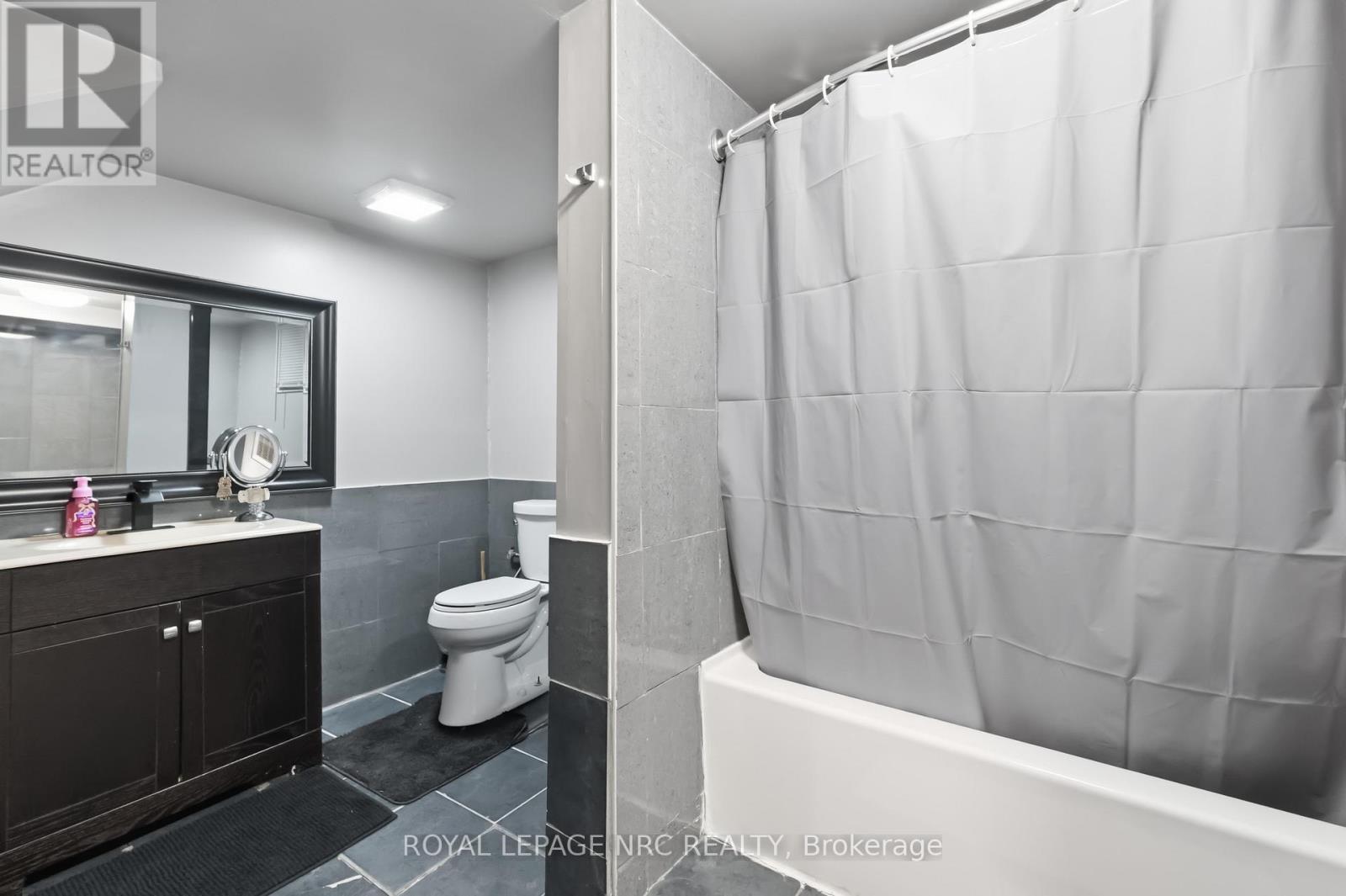 45 Shakespeare Avenue, St. Catharines, Ontario  L2R 6M8 - Photo 31 - X12882060