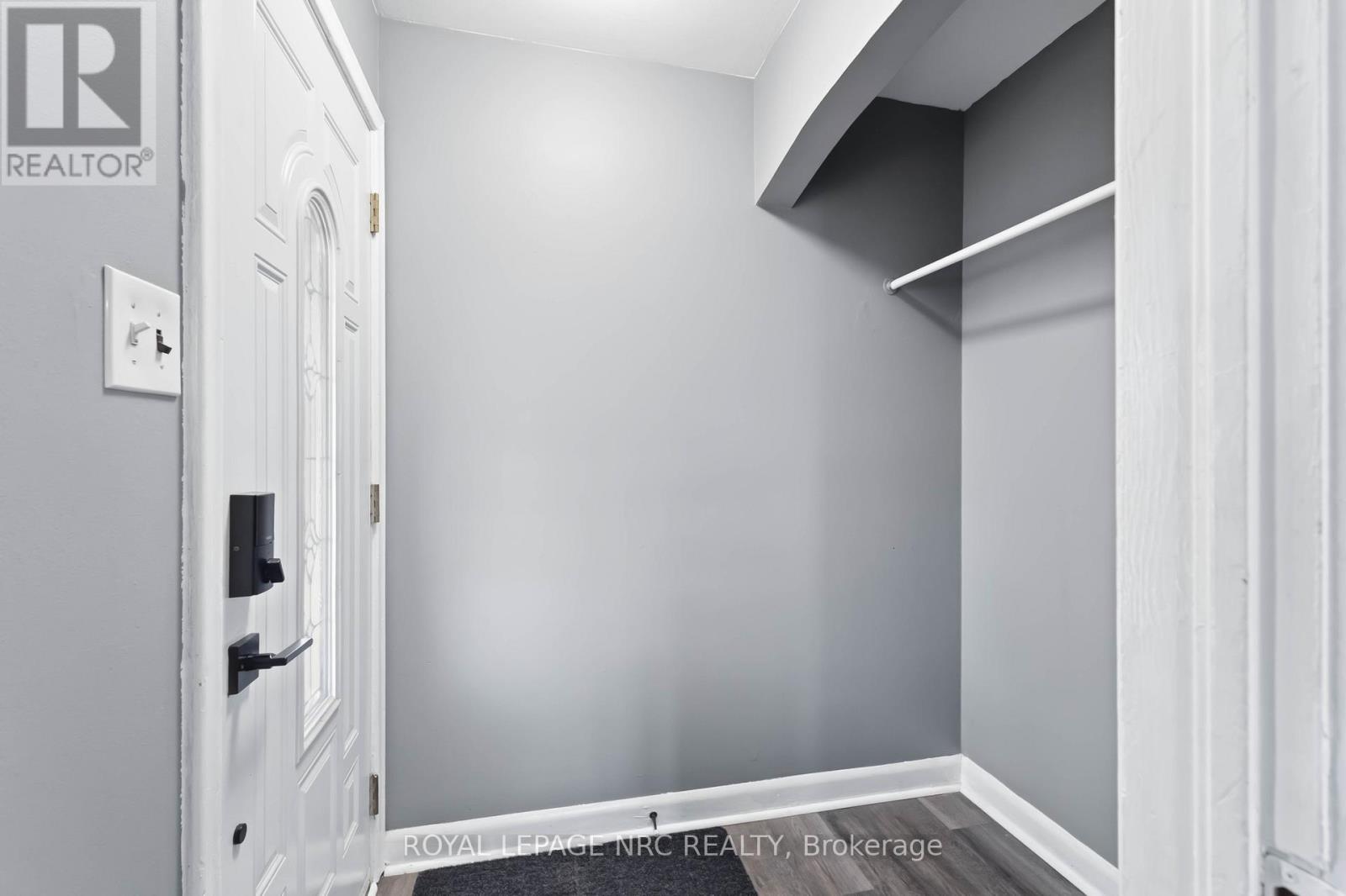 45 Shakespeare Avenue, St. Catharines, Ontario  L2R 6M8 - Photo 7 - X12882060