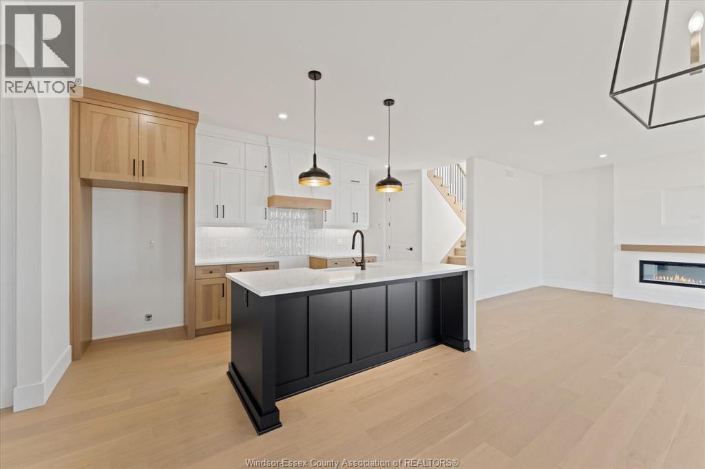 5225 Rafael, Tecumseh, Ontario  N0R 1K0 - Photo 10 - 26005363