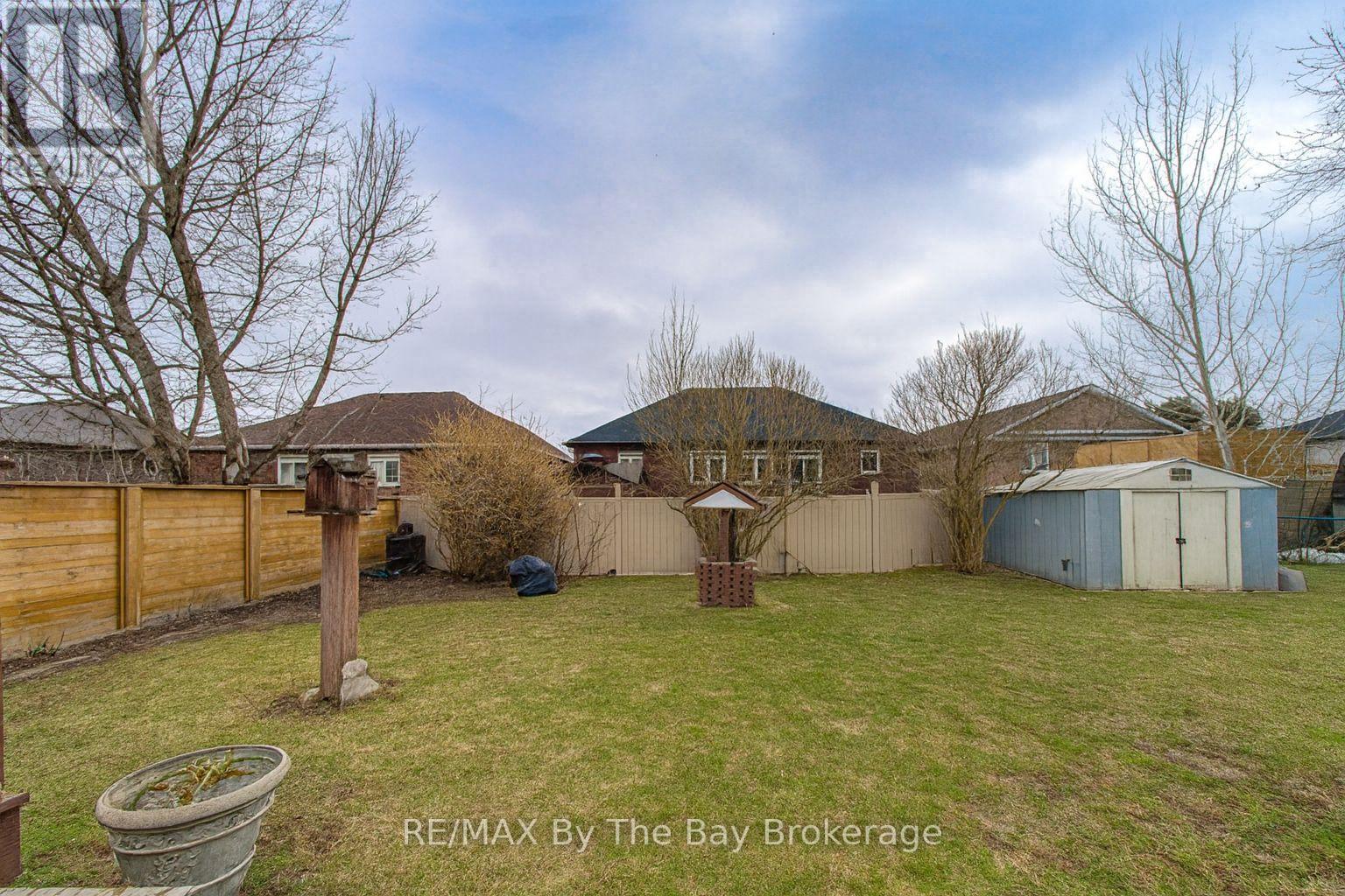 229 Datas Drive E, Clearview, Ontario  L0M 1S0 - Photo 39 - S12882000