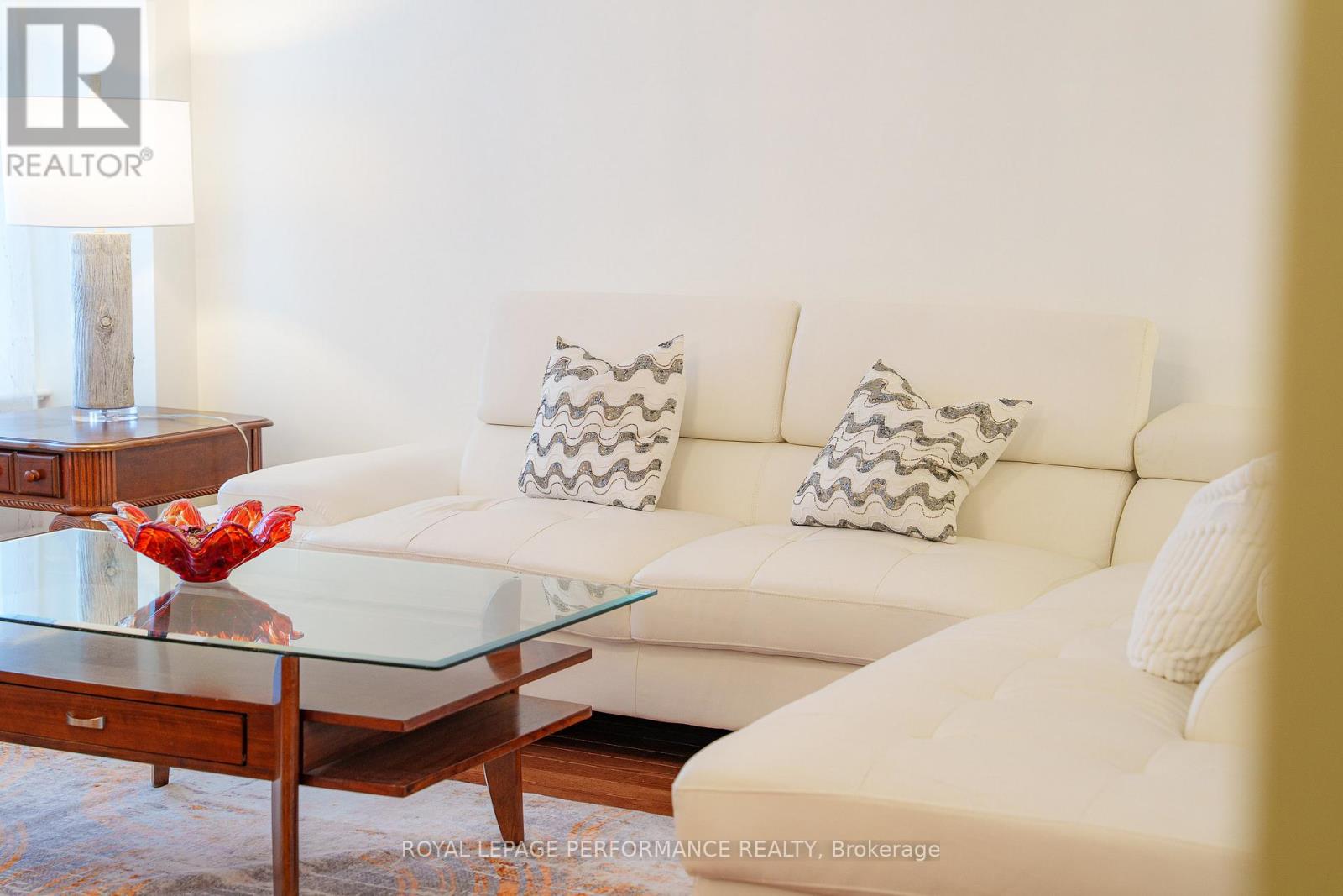 292 Rustic Hills Crescent, Ottawa, Ontario  K4A 5A5 - Photo 48 - X12880772