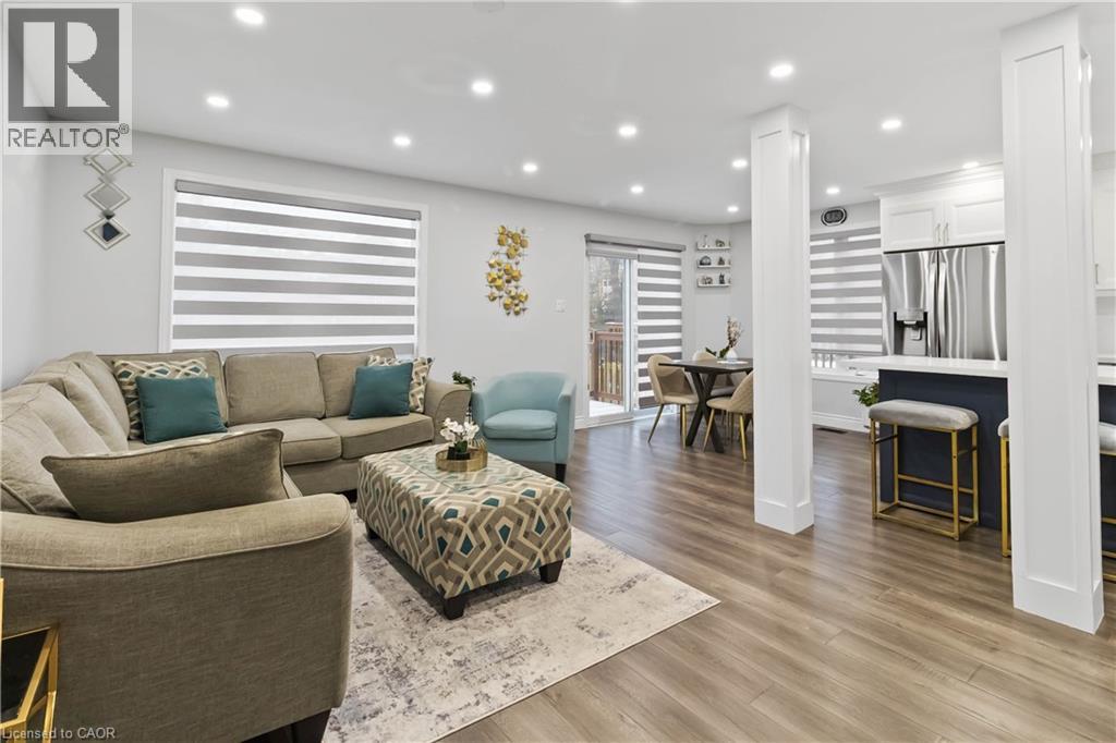 11 Bond Court, Guelph, Ontario  N1H 8N6 - Photo 11 - 40812112