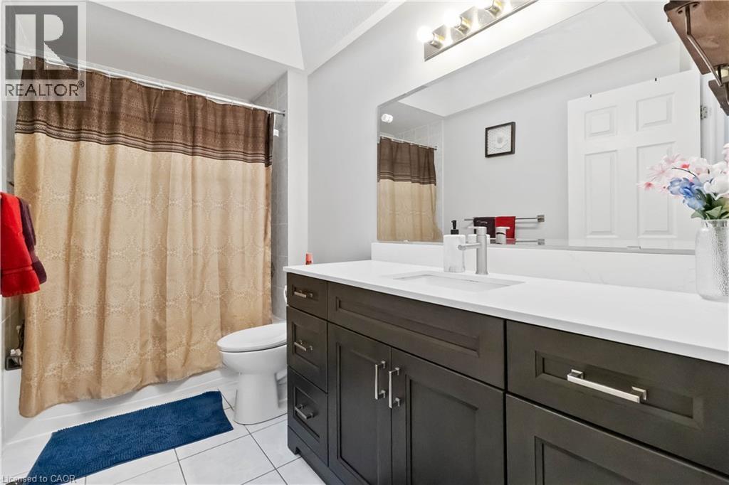 11 Bond Court, Guelph, Ontario  N1H 8N6 - Photo 27 - 40812112