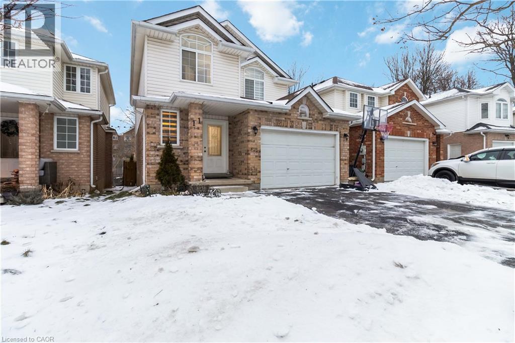 11 Bond Court, Guelph, Ontario  N1H 8N6 - Photo 4 - 40812112