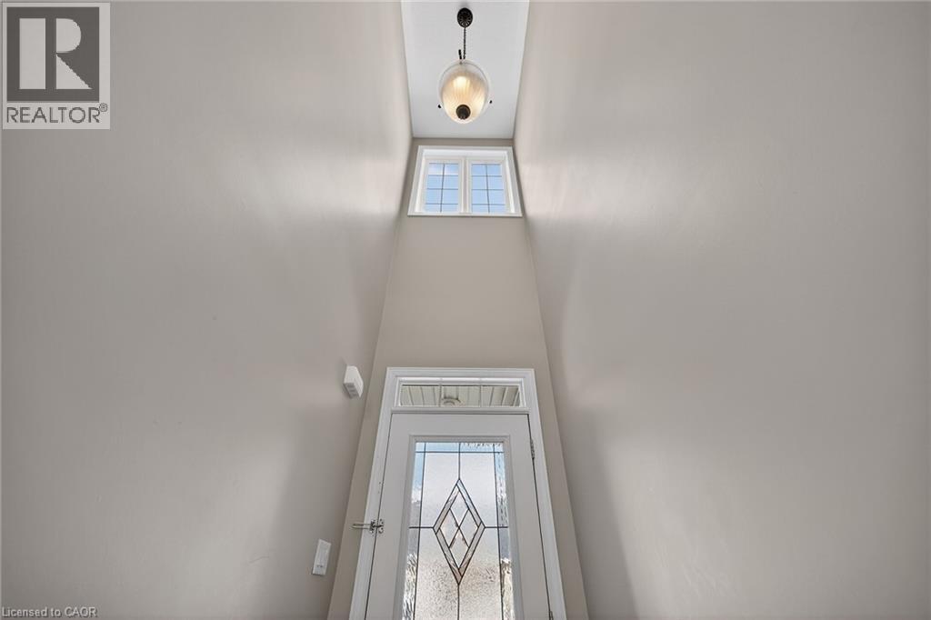 76 Abbotsford Trail, Glanbrook, Ontario  L9B 0A4 - Photo 3 - 40812096