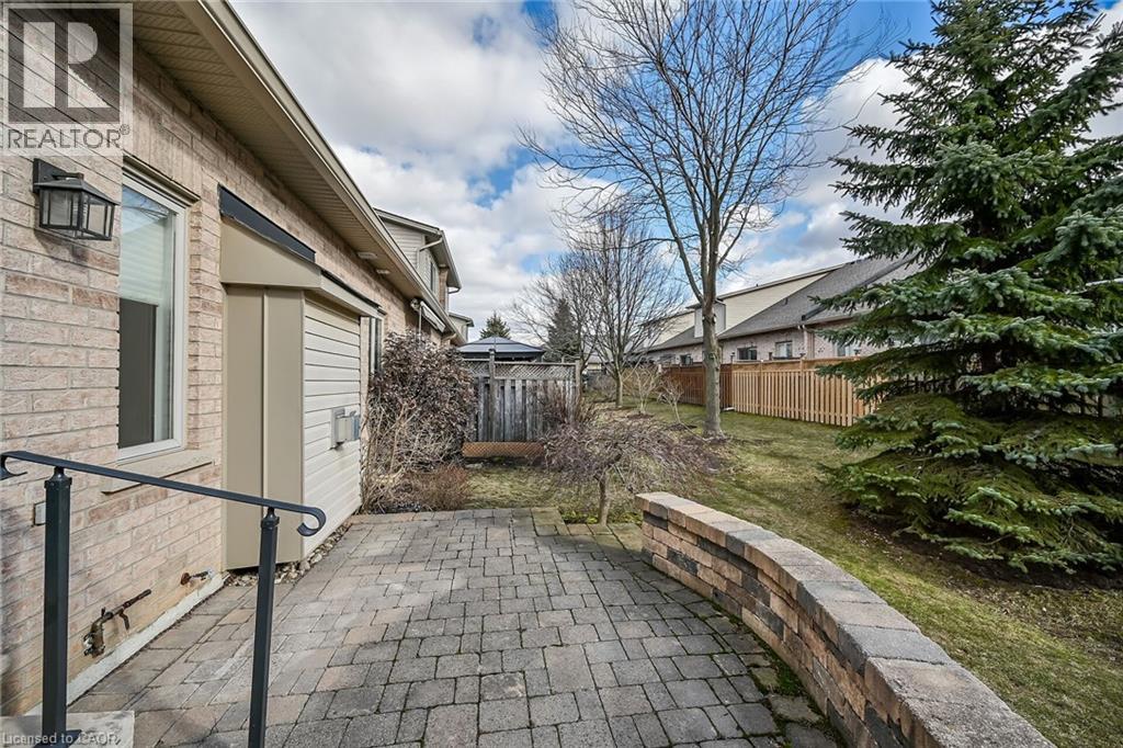 76 Abbotsford Trail, Glanbrook, Ontario  L9B 0A4 - Photo 38 - 40812096