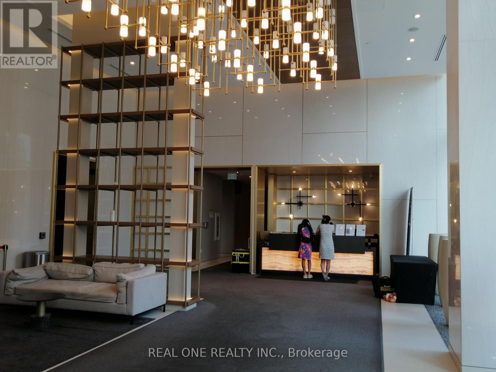 1903 - 8 Olympic Garden Drive, Toronto, Ontario M2M 0B9 - Photo 13 - C12881904