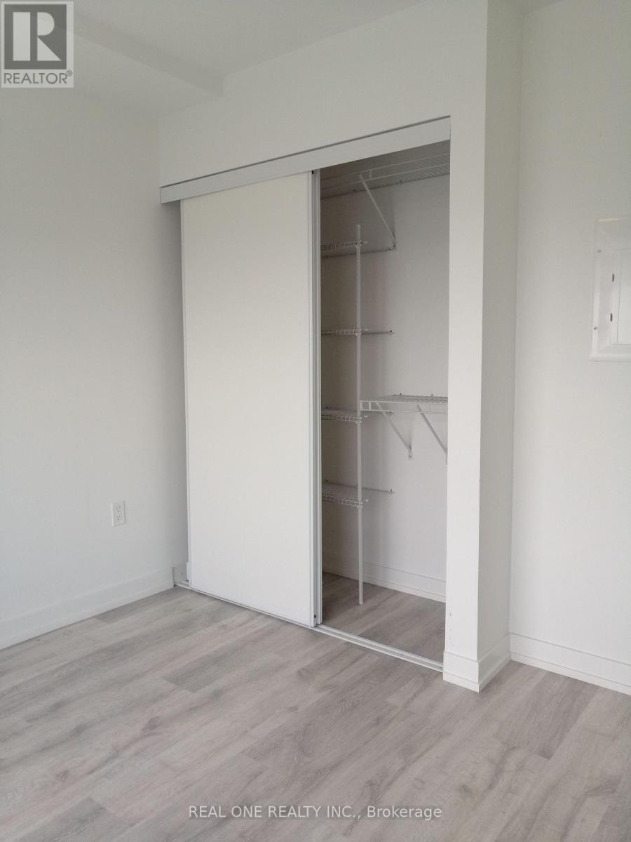 1903 - 8 Olympic Garden Drive, Toronto, Ontario M2M 0B9 - Photo 9 - C12881904