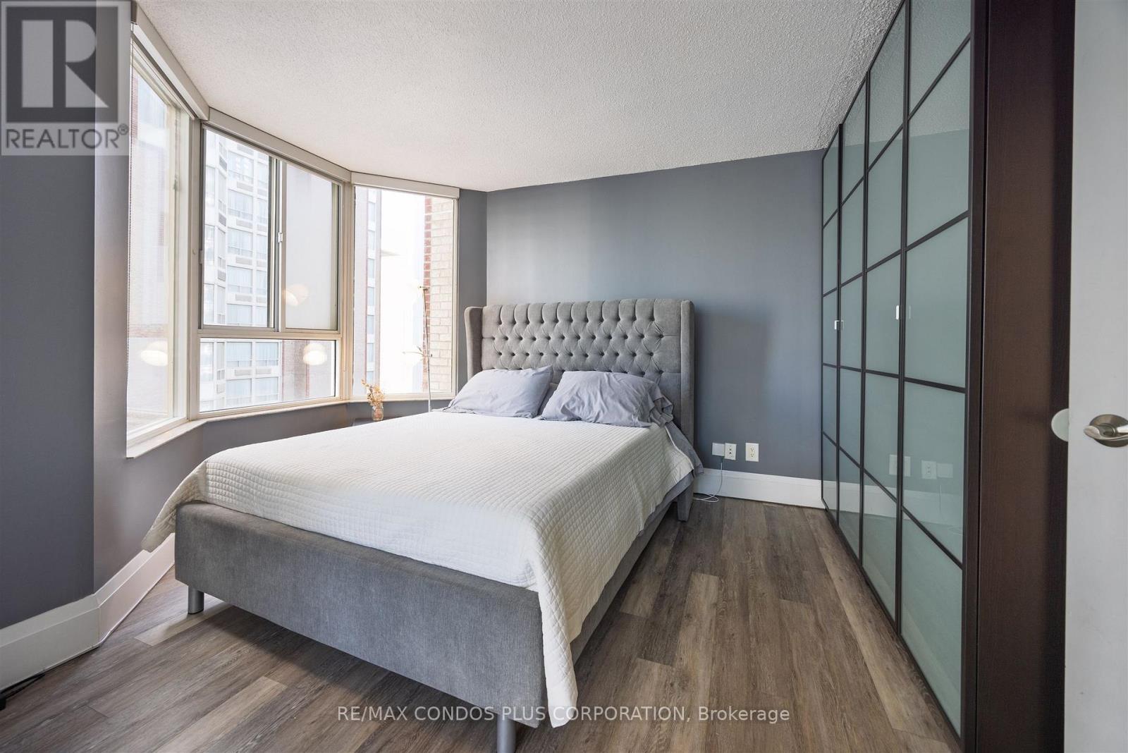 1807 - 55 Centre Avenue, Toronto, Ontario  M5G 1R4 - Photo 20 - C12881918