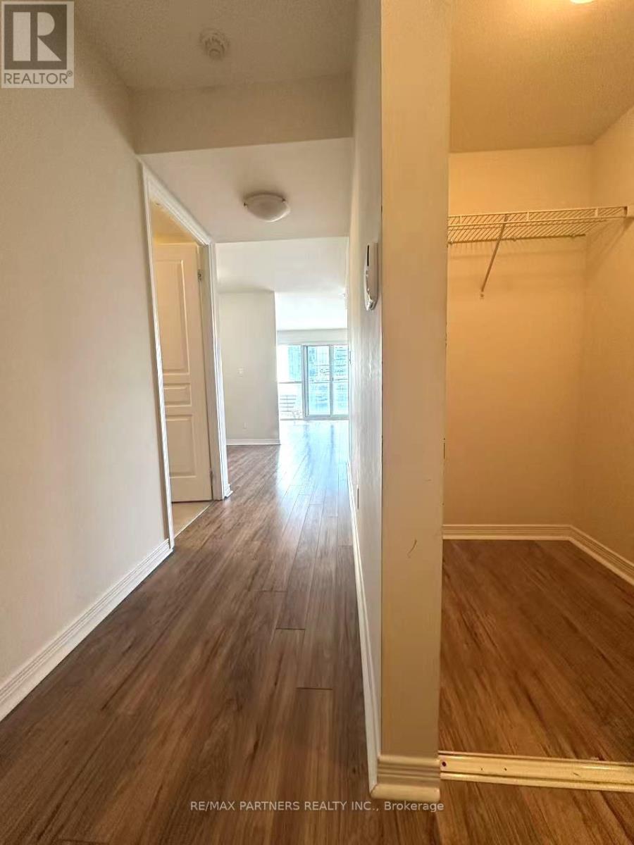 915 - 352 Front Street W, Toronto, Ontario M5V 1B5 - Photo 2 - C12881920