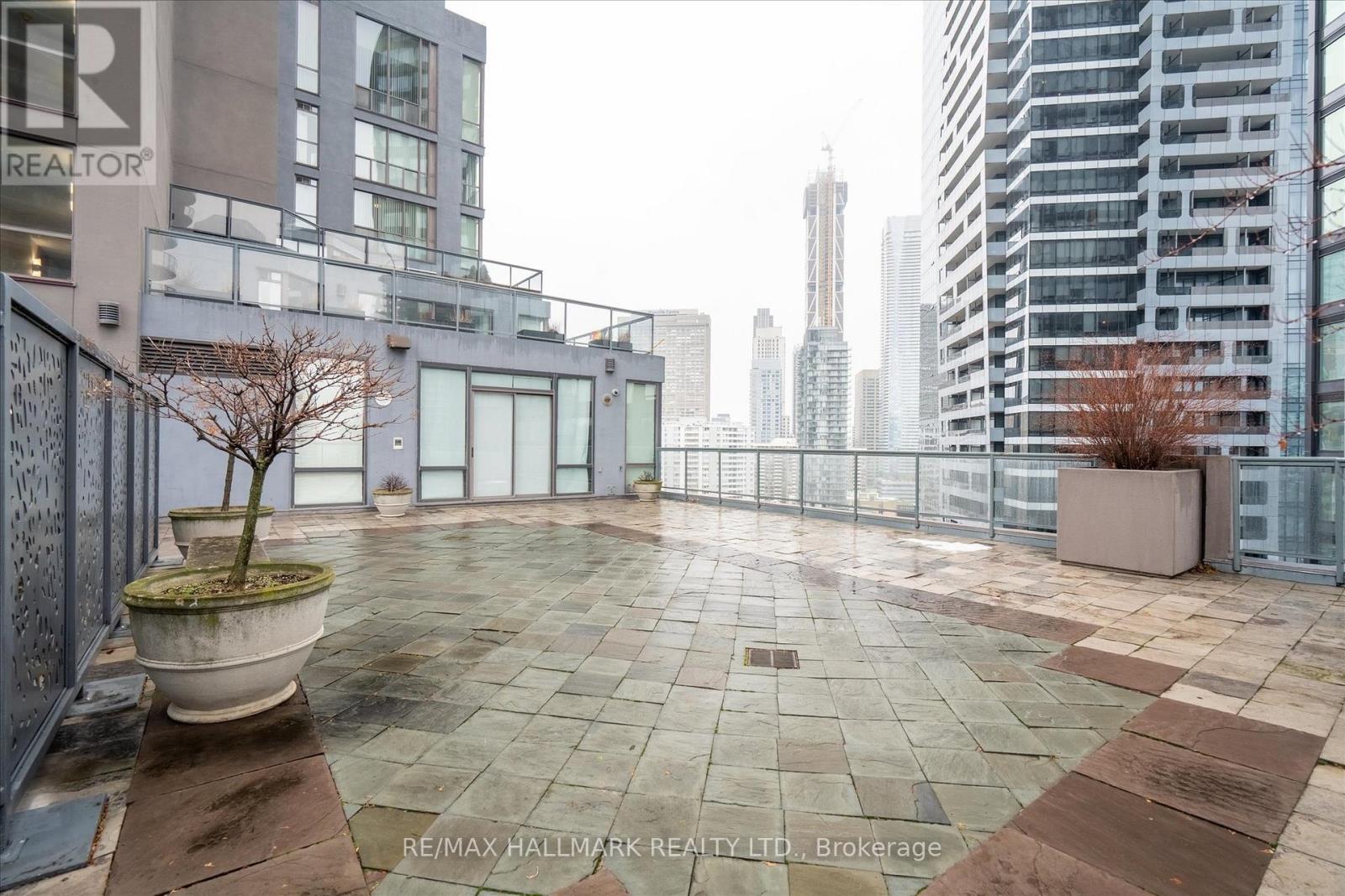 613 - 24 Wellesley Street W, Toronto, Ontario M4Y 2X6 - Photo 26 - C12881936