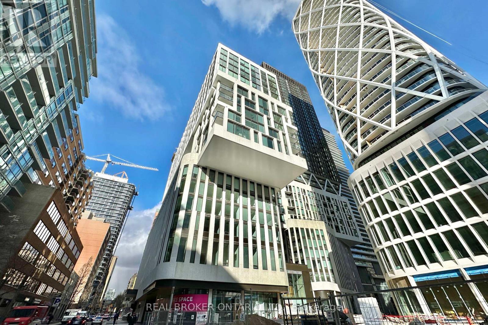 1513 - 121 St Patrick Street, Toronto, Ontario  M5T 0B8 - Photo 2 - C12881972