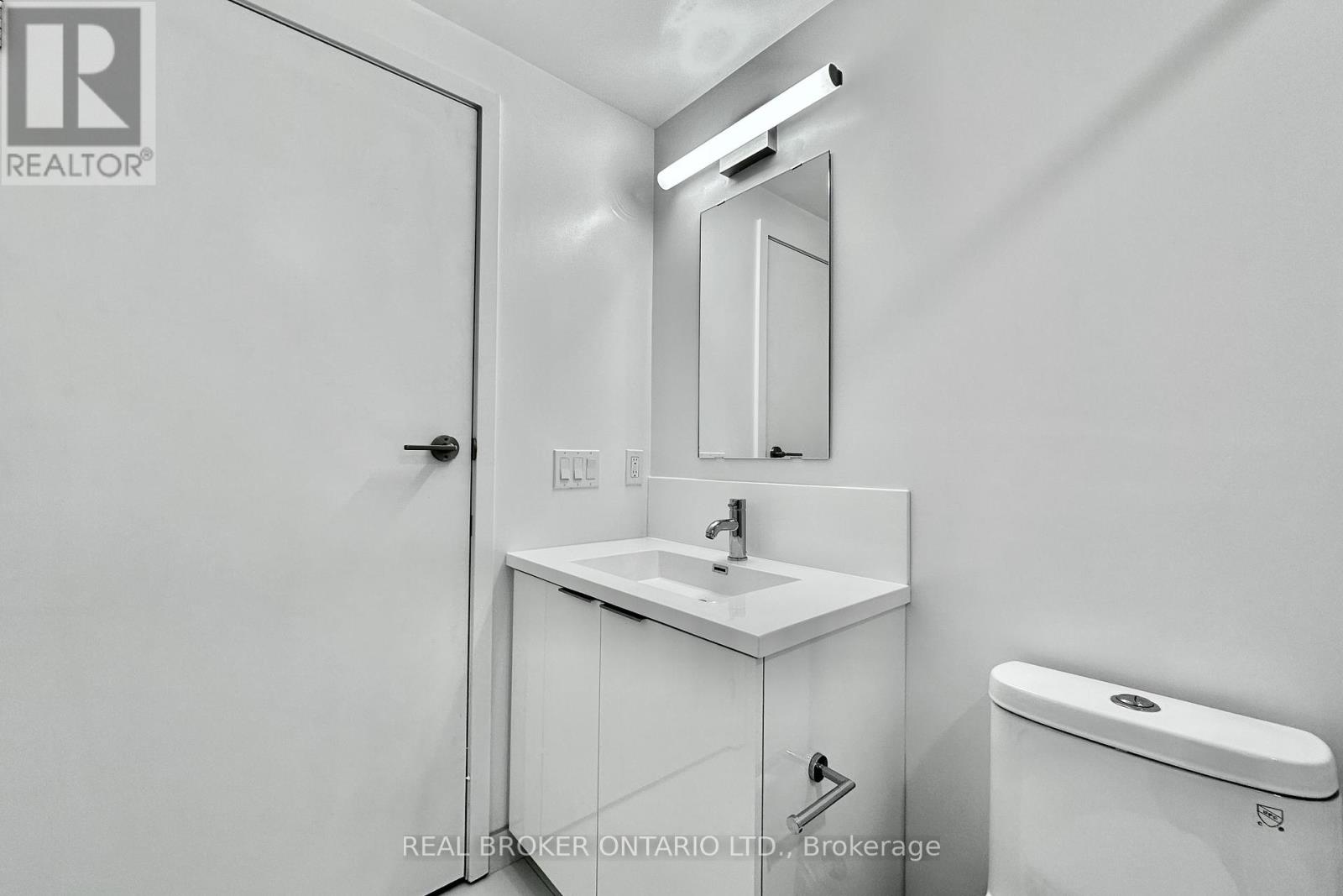 1513 - 121 St Patrick Street, Toronto, Ontario  M5T 0B8 - Photo 24 - C12881972