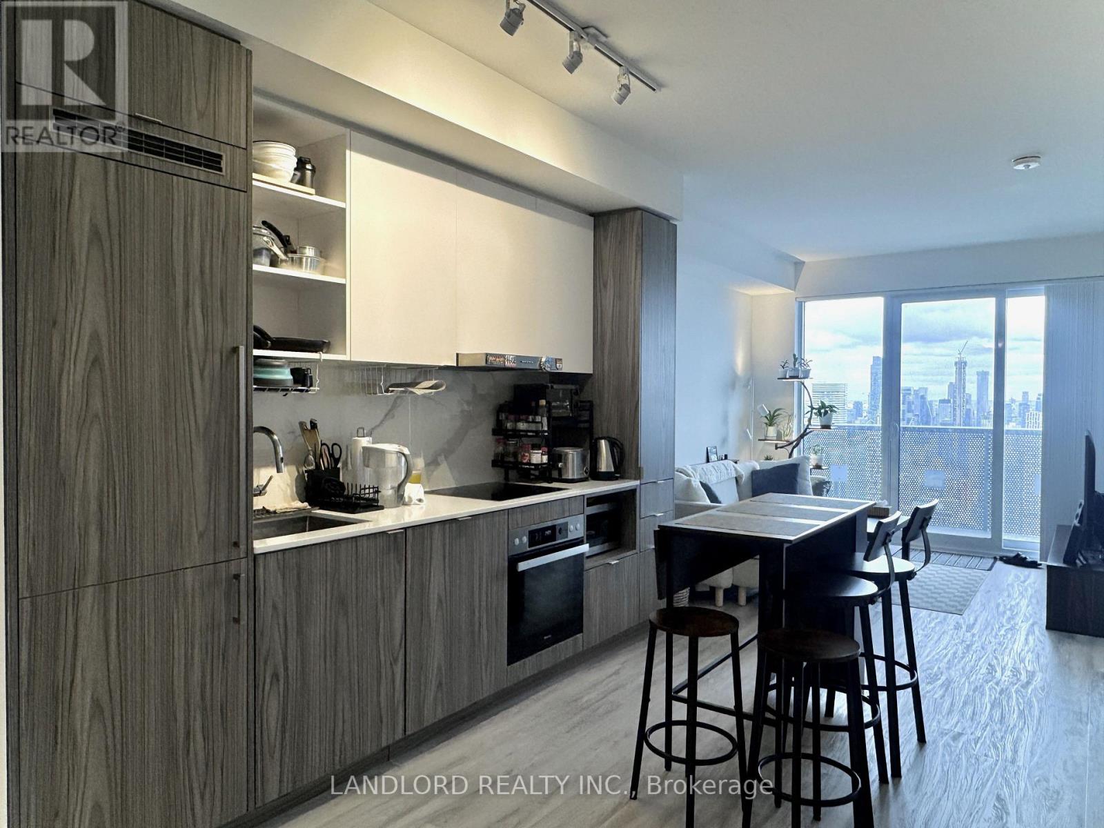 7102 - 55 COOPER STREET, Toronto, Ontario