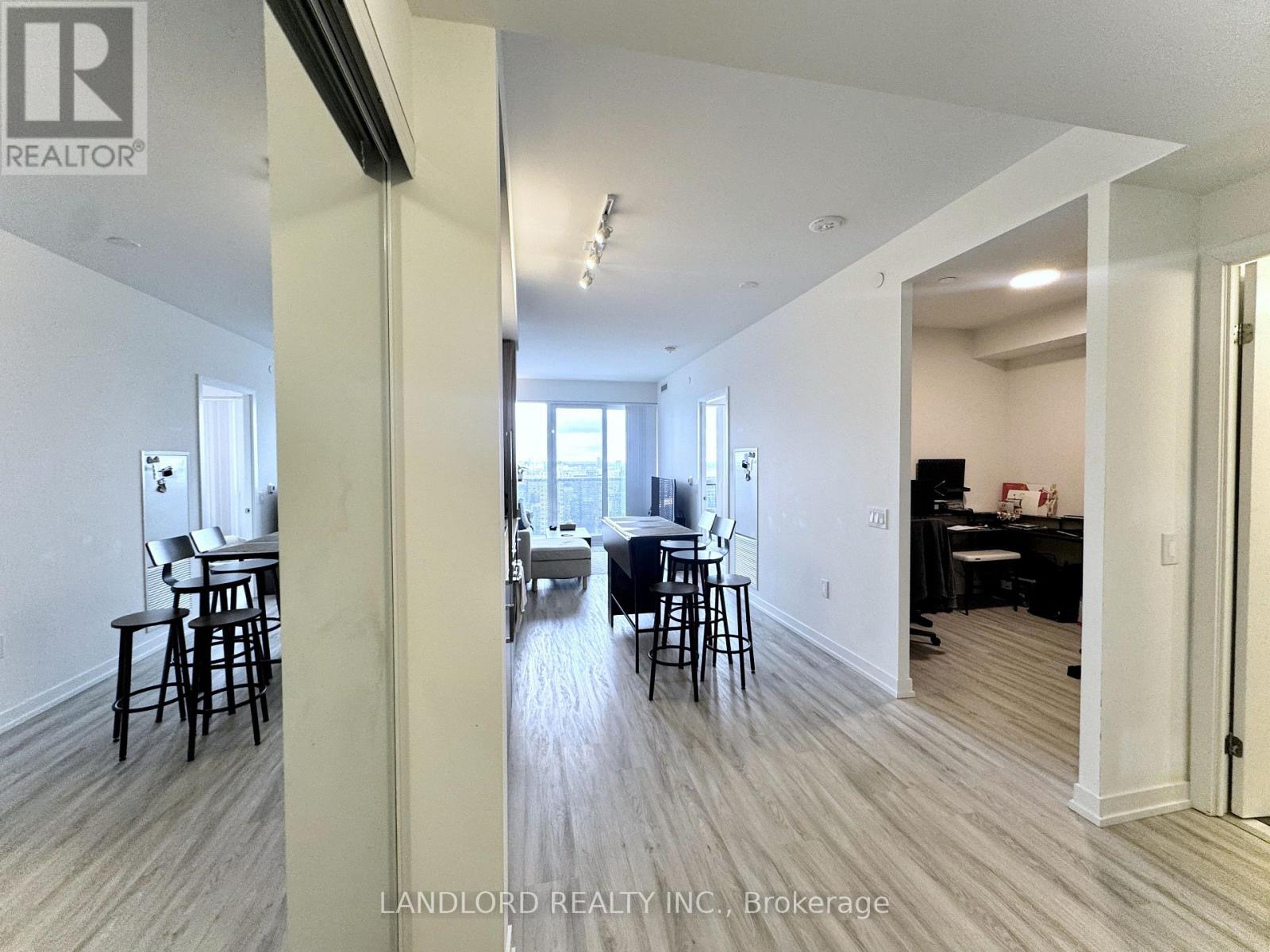 7102 - 55 Cooper Street, Toronto, Ontario  M5E 0G1 - Photo 10 - C12881974