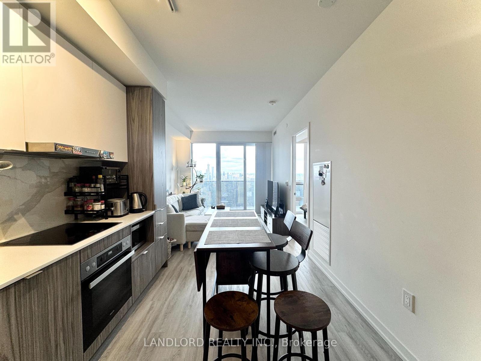 7102 - 55 Cooper Street, Toronto, Ontario  M5E 0G1 - Photo 5 - C12881974